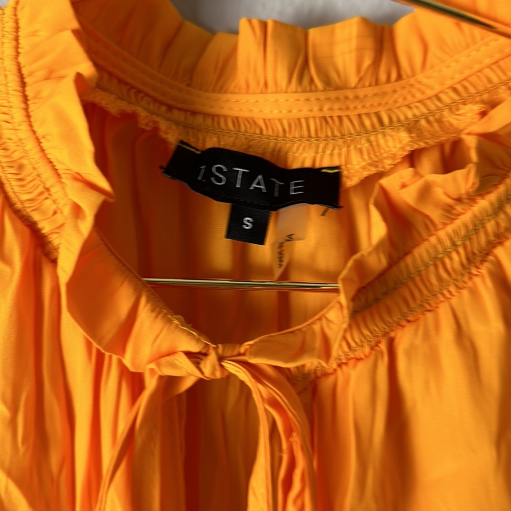 1. State Cap Flutter Sleeve Split V-Neck Front Ti… - image 4